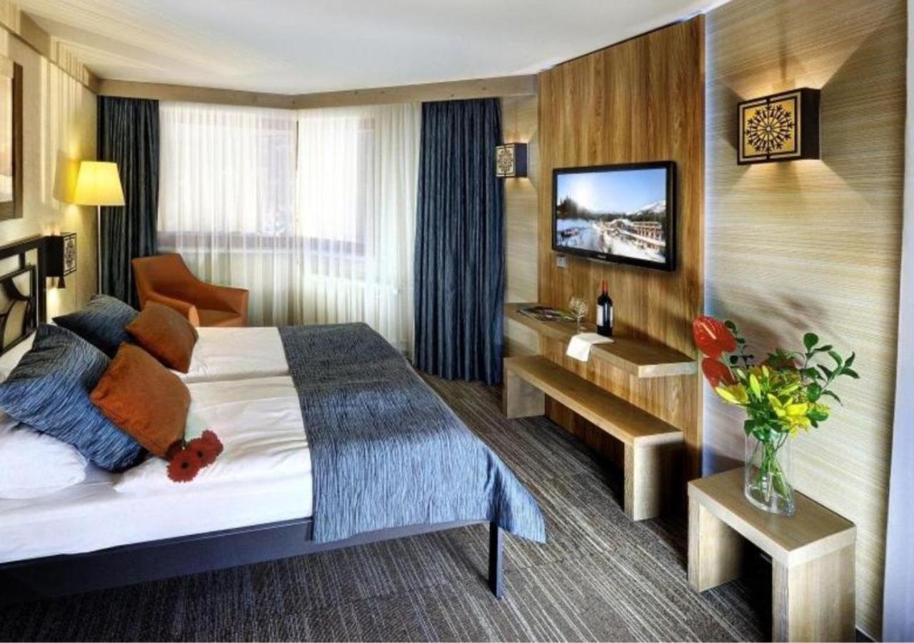 Hotel Grand Jasna Демановска Долина Екстериор снимка
