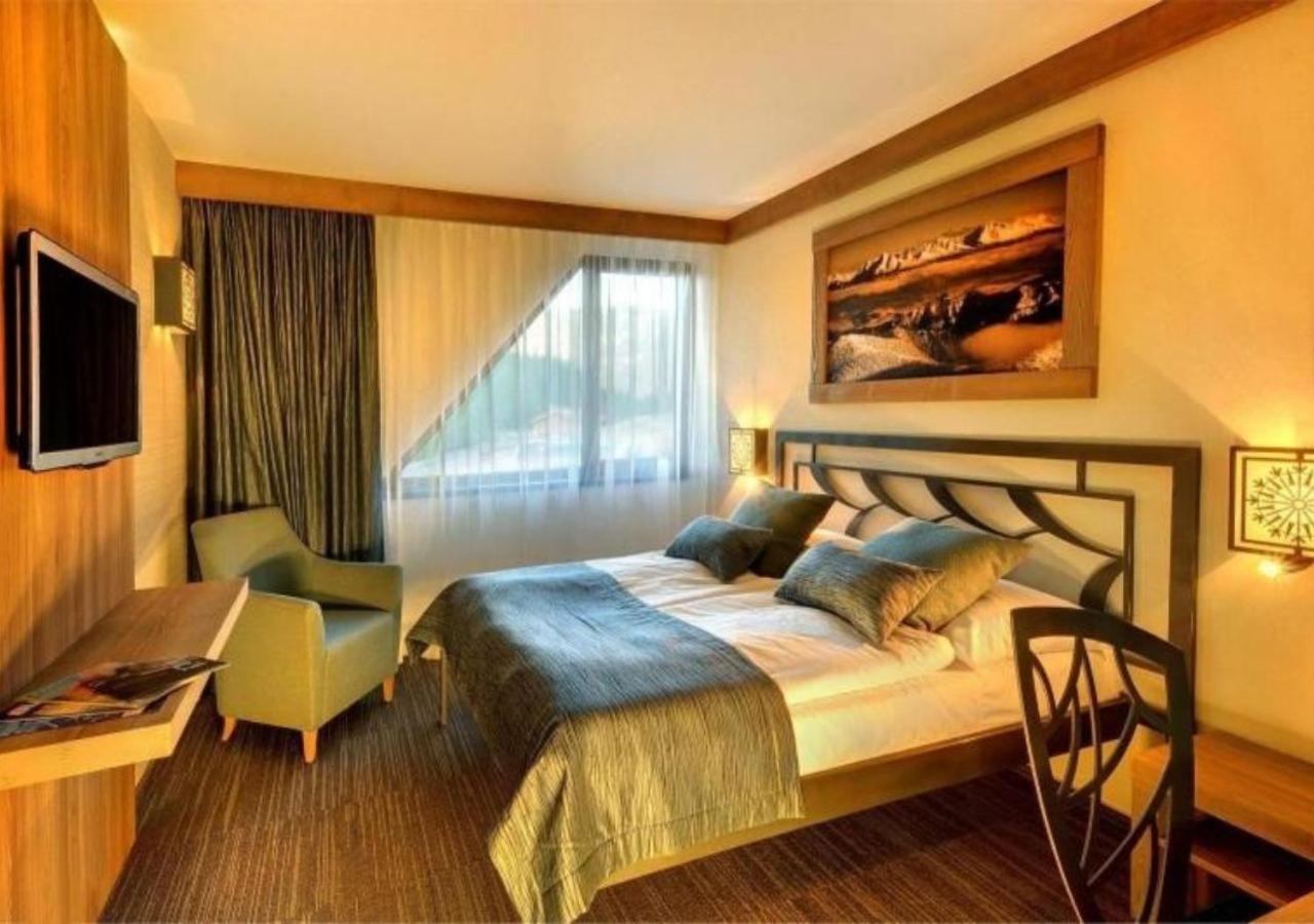 Hotel Grand Jasna Демановска Долина Екстериор снимка