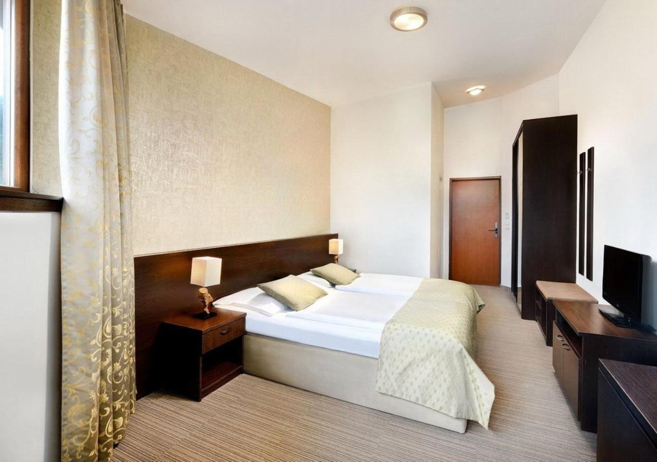 Hotel Grand Jasna Демановска Долина Екстериор снимка