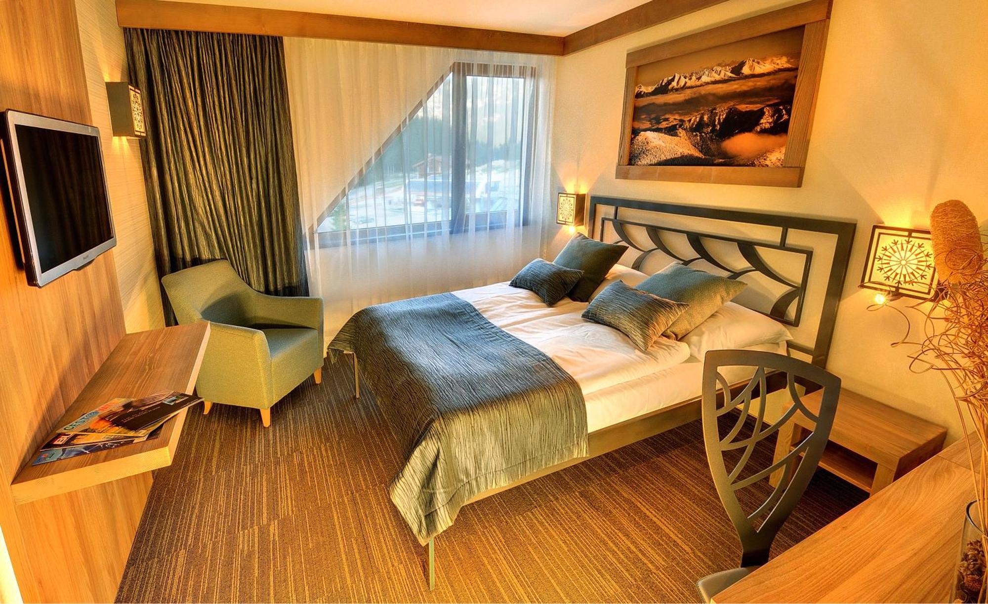 Hotel Grand Jasna Демановска Долина Екстериор снимка