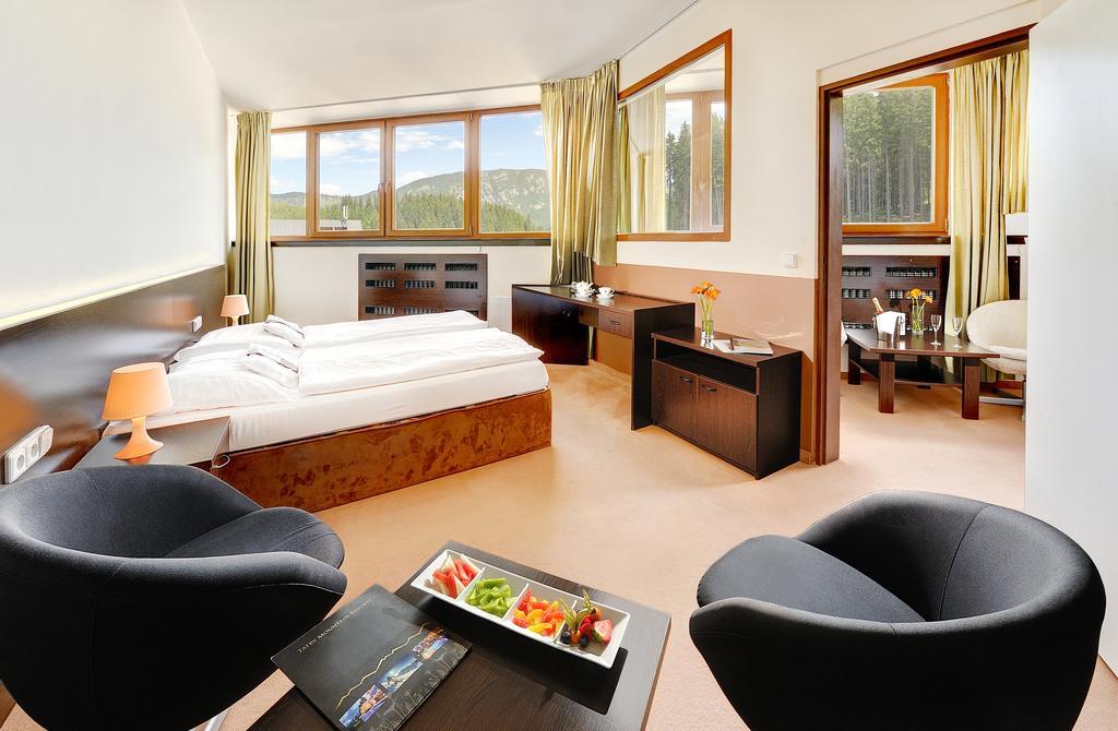 Hotel Grand Jasna Демановска Долина Екстериор снимка